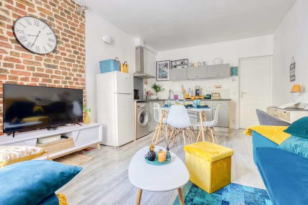 Escale A Paris Metro & Parking Apartment Saint-Ouen  ภายนอก รูปภาพ